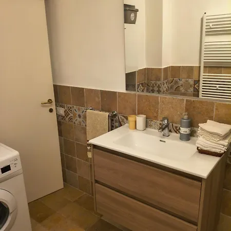 Marta Apartman