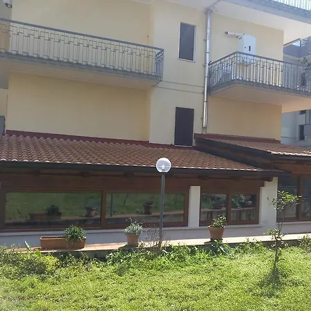 Apartman Eleonora *